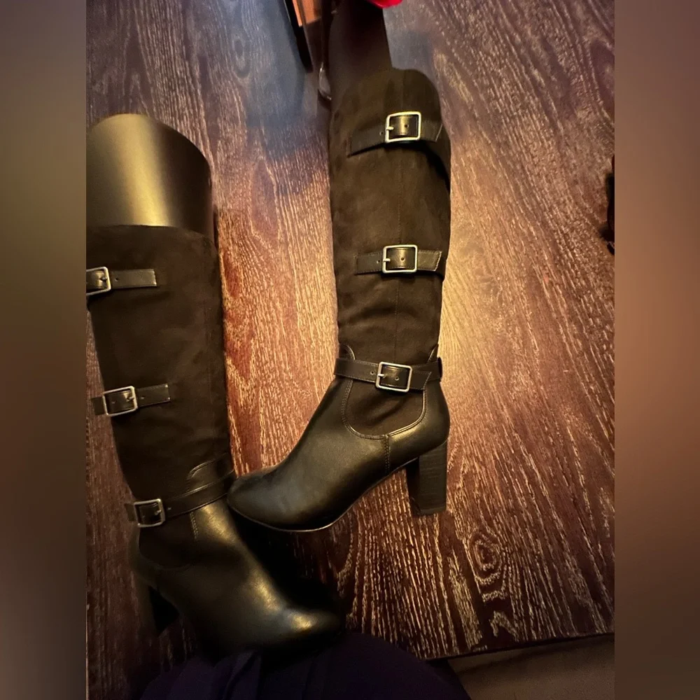 Bella Vita Talina Li Wide Calf Black Knee-High Women's Boots - Picture 7 of 9